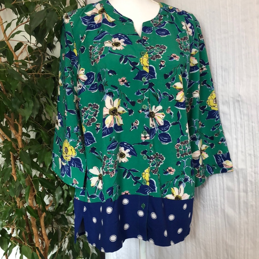 Denim & Co size M tunic top business career wear bright green & blue polka dots